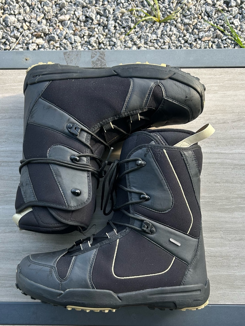 Salomon Echelon ThermicFit Snowboard Boots Mens 10 Black Quick Lace All Mountain
